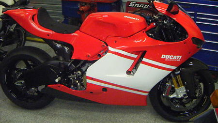 54-mile Desmosedici RR sells on eBay for £40,600