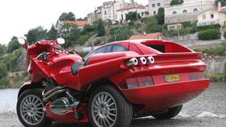 First Look: The Laverda SideCAR
