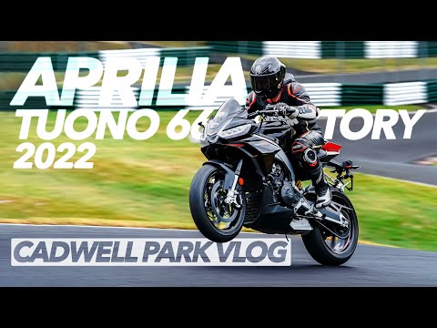 Aprilia Tuono 660 Factory Review | Cadwell Park road and track Vlog