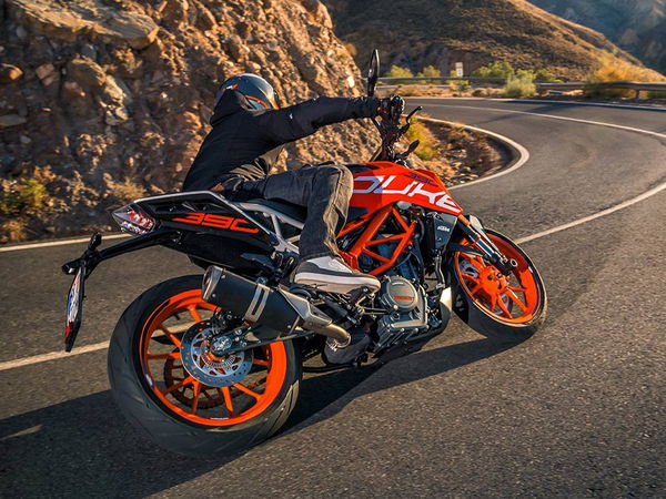 KTM 390 Duke