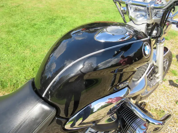 1998 BMW R1200C. - Iconic Auctioneers