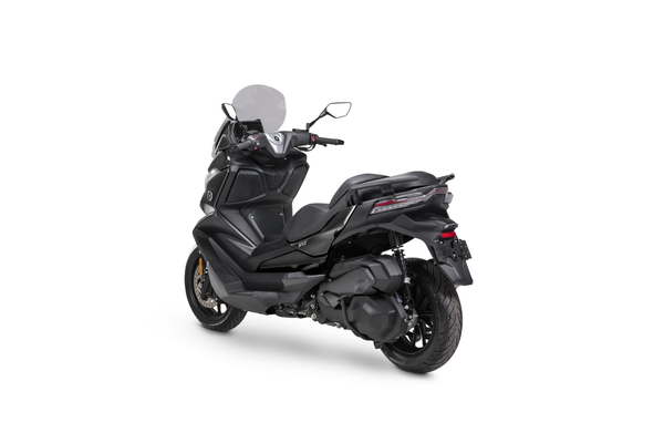 Voge 350 SR4 maxi scooter