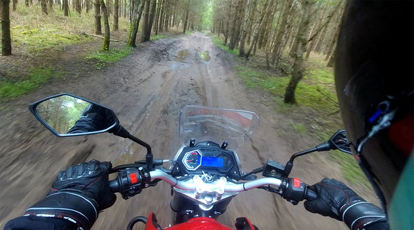 Sinnis T125 offroad onboard