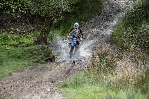 off road riding yamaha wr250