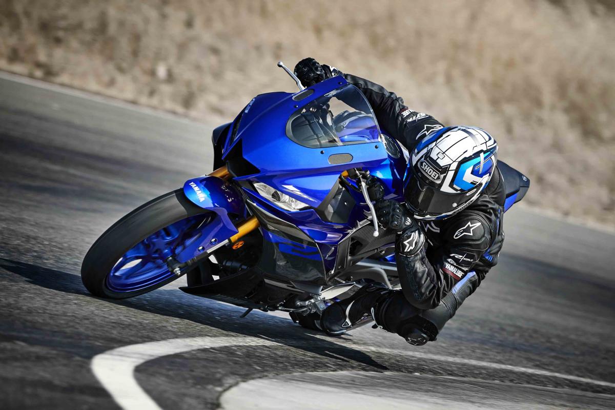 Yamaha unveils updated R3 | Visordown