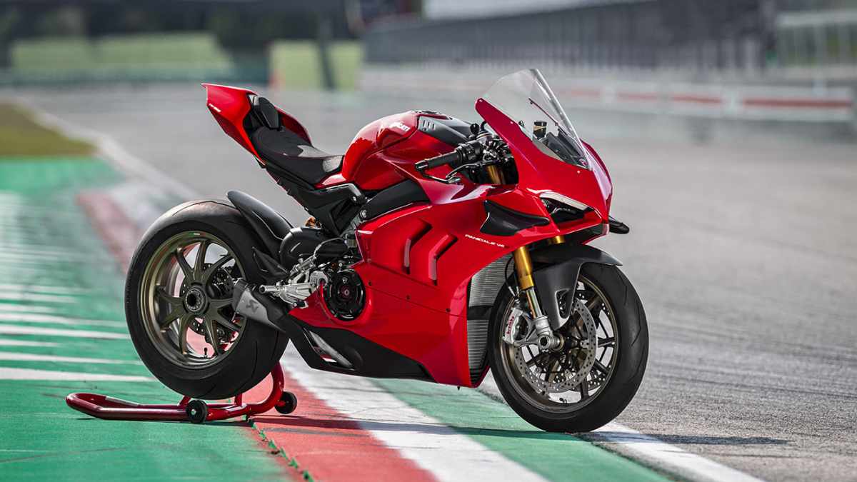 Ducati Panigale V4R 2023  Technical Review