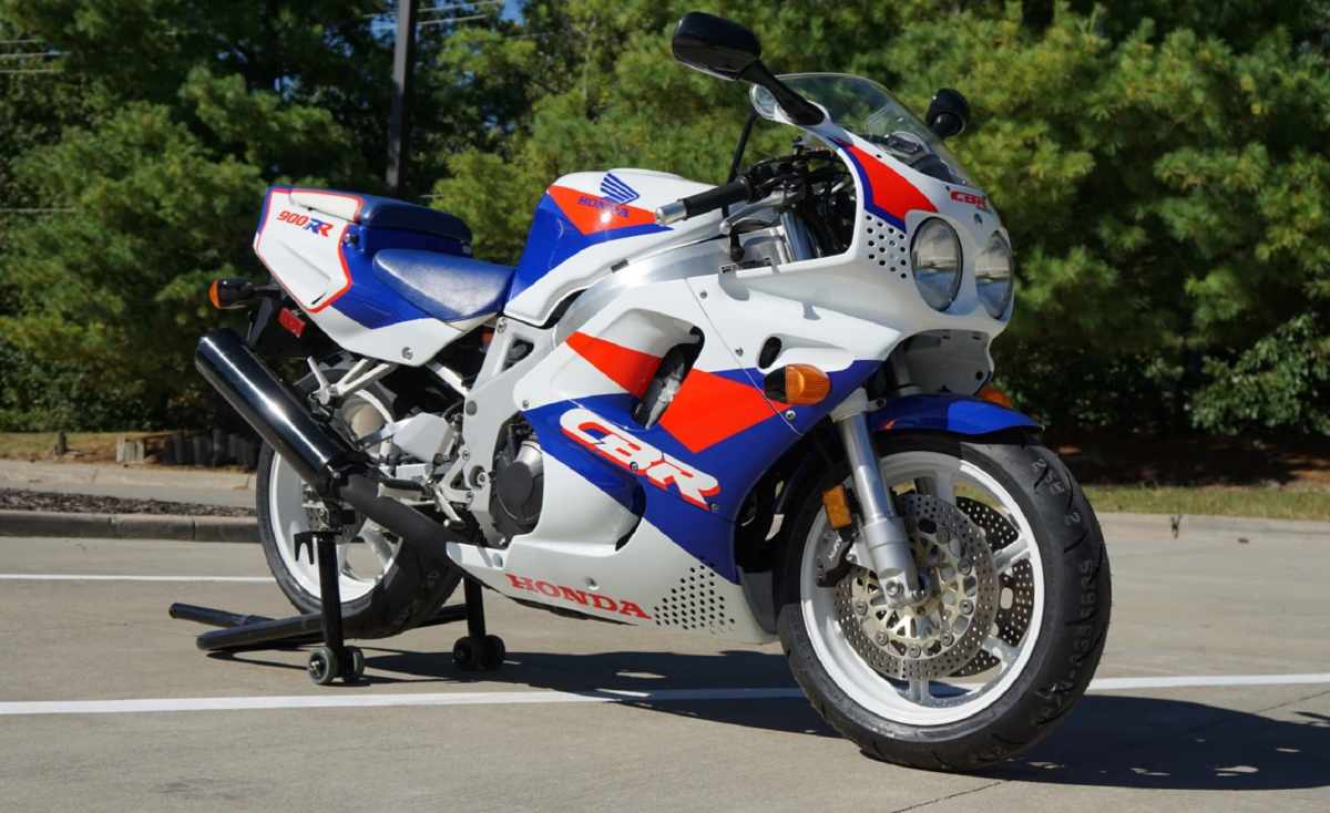 Honda 900rr deals fireblade