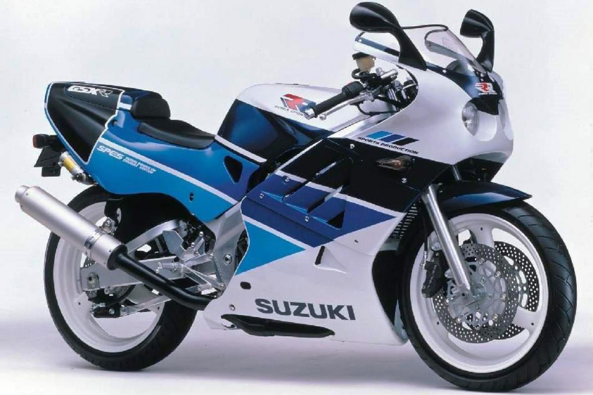 Сузуки gsx купить. Suzuki GSX-R 250. Suzuki GSX-R 250 1989. Suzuki GSXR 250. Yamaha GSXR 250.