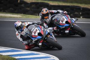 Toprak Razgatlioglu, Michael van der Mark, Phillip Island 2024. - BMW