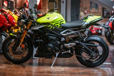 Triumph Street Triple 765 RS Moto2