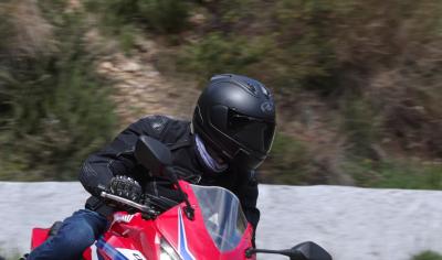 Arai RX-7V Evo on rider