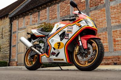 Barry Sheene Suzuki GSX-R750 K5