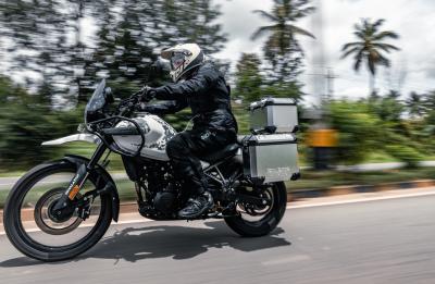 Royal Enfield Himalayan - riding