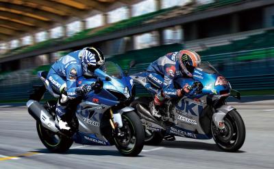 2021-Suzuki-GSX-R1000-100th-Anniversary2.jpg