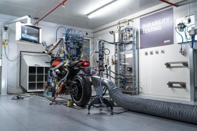 Akrapovic testing dyno