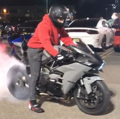 Kawasaki H2 Burnout