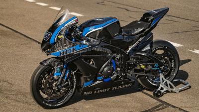 Suzuki GSX-R1000 Carbon Track Day Bike