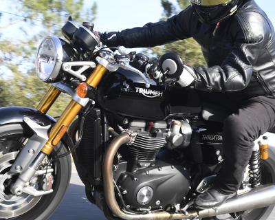 Triumph Thruxton RS Visordown Review