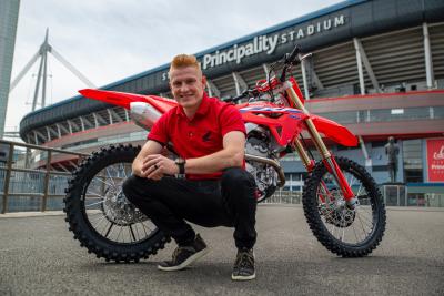 Max Anstie with Honda CRF450R outside Principality Stadium. - World Supercross