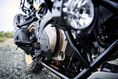 Suzuki offering £1,000 of free accessories on new V-Strom 1000 models