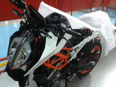 2017 KTM 290 Duke spotted