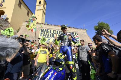 Valentino Rossi - Yamaha M1 MotoGP