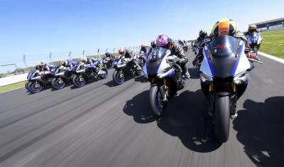 Yamaha R1M Silverstone racing experience 2021