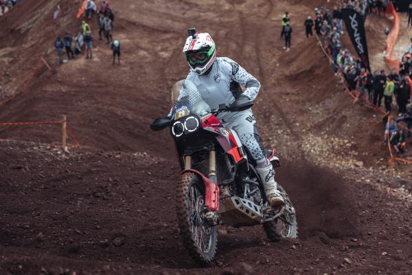 The Ducati DesertX does Erzbergrodeo with Antoine Meo!