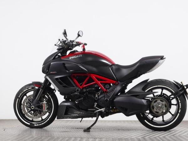 Ducati Diavel. - Superbike Factory