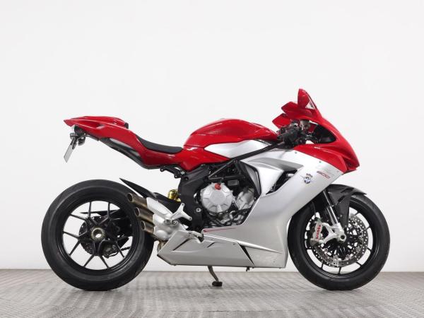 MV Agusta F3 800. - Superbike Factory