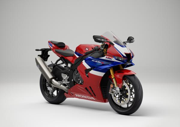 2024 Honda CBR1000RR-R SP Review