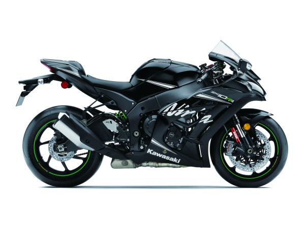 Limited-edition Kawasaki Ninja ZX-10RR debuts