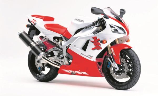 Yamaha R1 1998