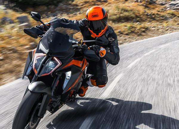 KTM 1290 Super Duke GT