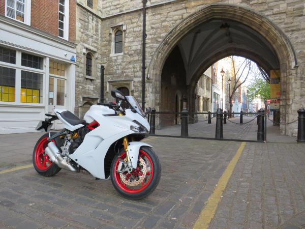 2019 Ducati Supersport S