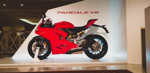 2020 Ducati Panigale V2