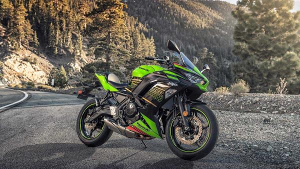 2020-kawasaki-ninja-650-5.jpg