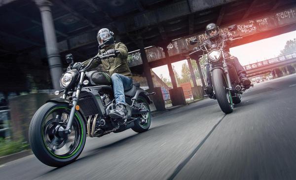 2022 Kawasaki Vulcan S.jpg