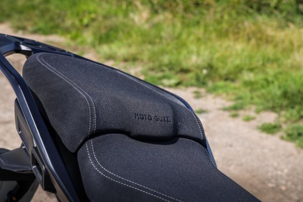 Moto Guzzi Stelvio - pillion seat detail