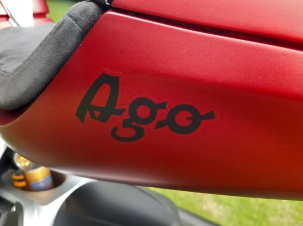 Giacomo Agostini signature