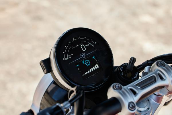 Triumph Speed Twin - cockpit