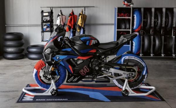 New 2025 BMW M1000 RR