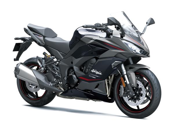 The SE gains Brembo brakes, an Ohlins rear shock and heated grips as standard