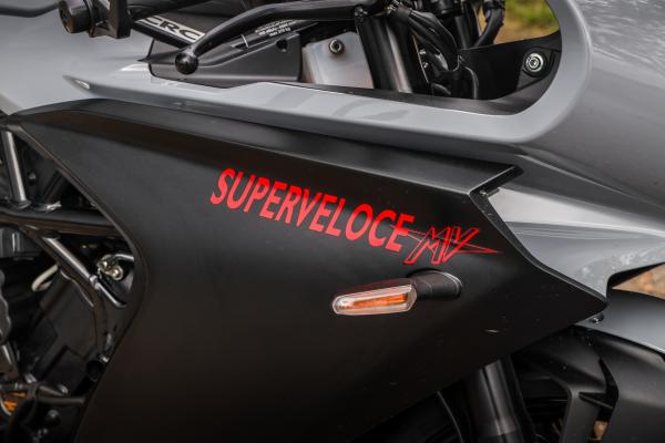 MV Agusta Superveloce - fairing detail