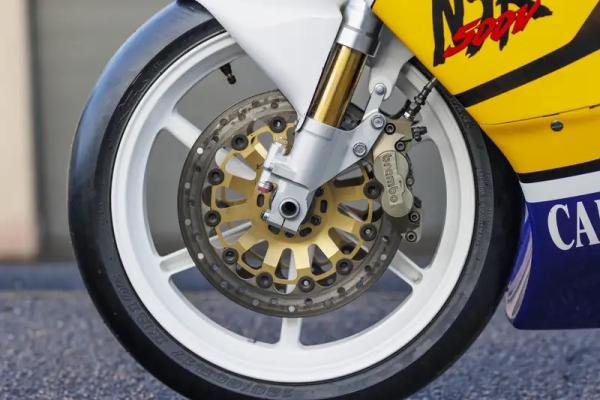 Brembo brakes