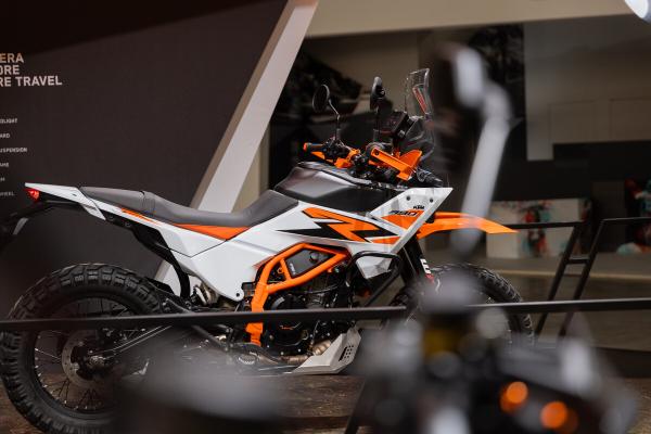 KTM 390 Adventure R side profile