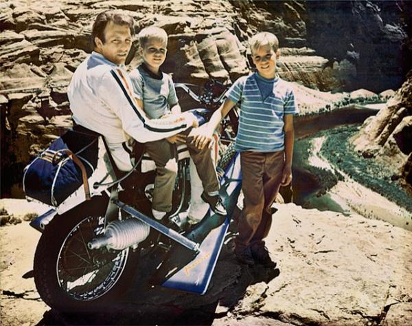 Evel Knievel Snake River Canyon stunt