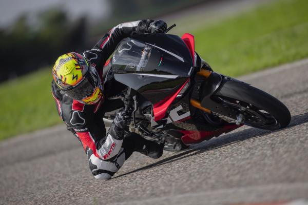 Fantic Imola Sportbike on track