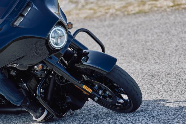 New Pirelli Diablo Powercruiser