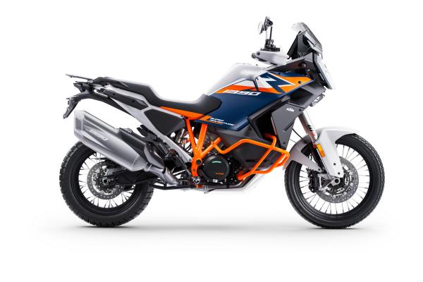 KTM 1390 Super Adventure R still shot